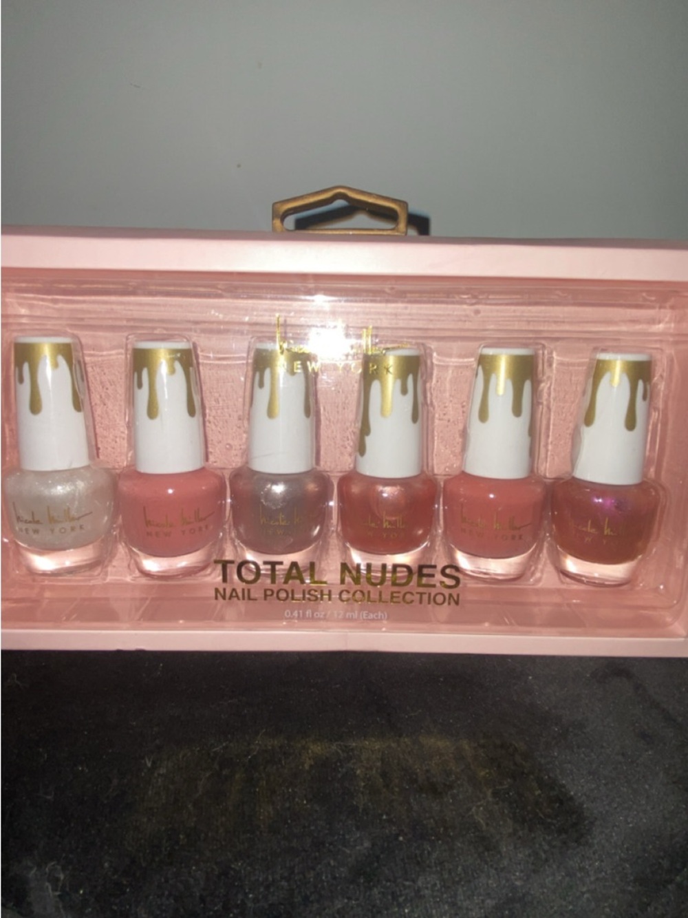 Nicole Miller Nail Color Set